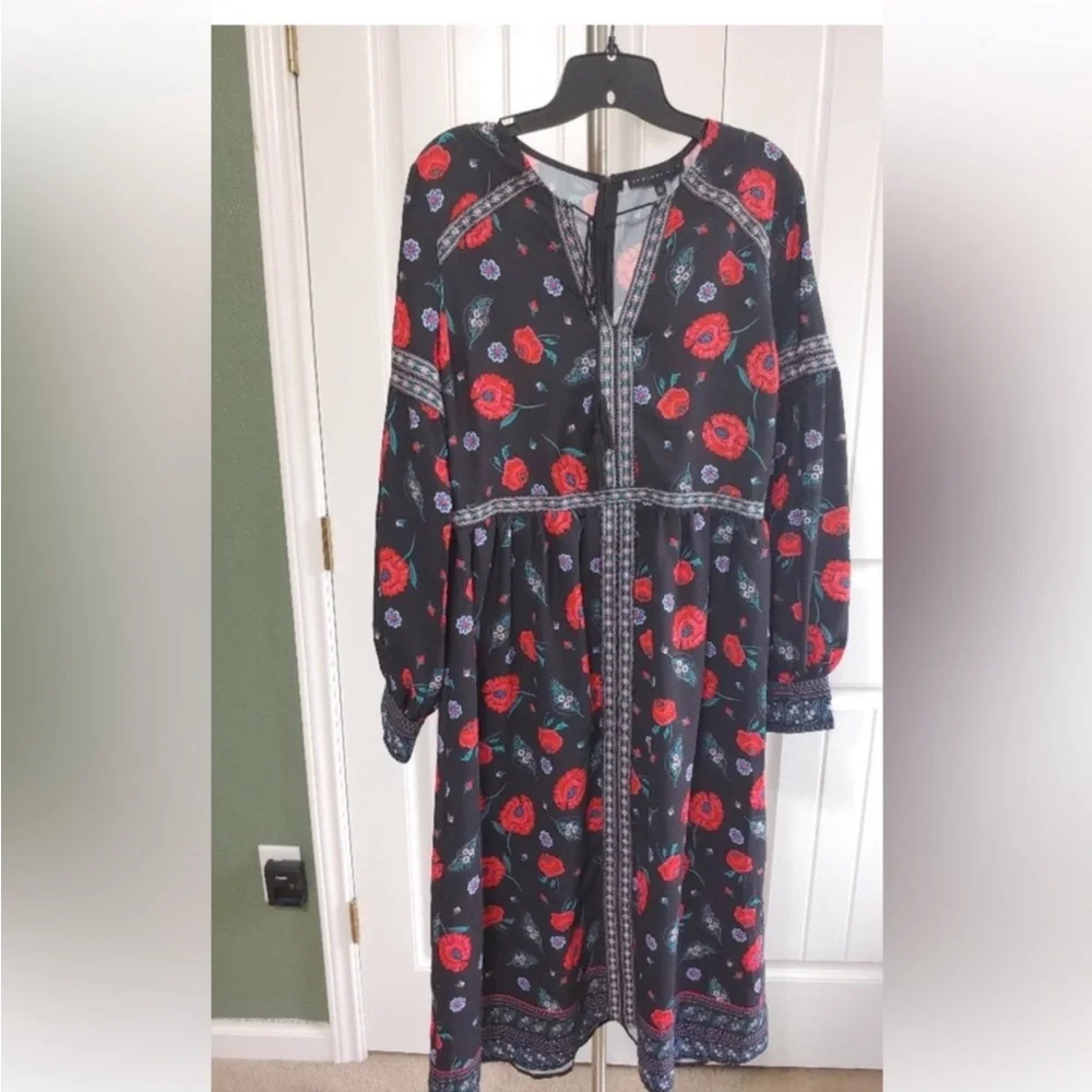 NWOT Paris Floral Emily Maxi Dress - Picture 3 of 7